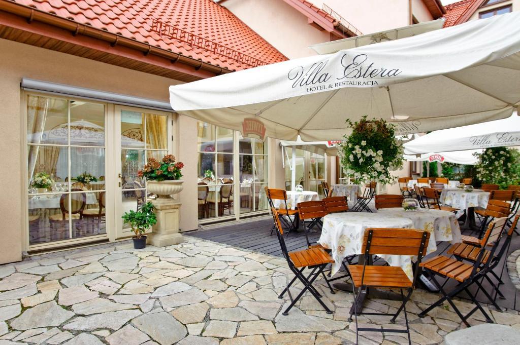 Villa Estera - Hotel & Restauracja Michałowice 외부 사진